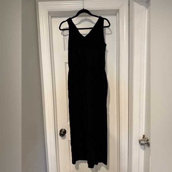 Loft Black Sleeveless Pant Jumpsuitsuit with pockets size medium petite - Picture 7 of 8